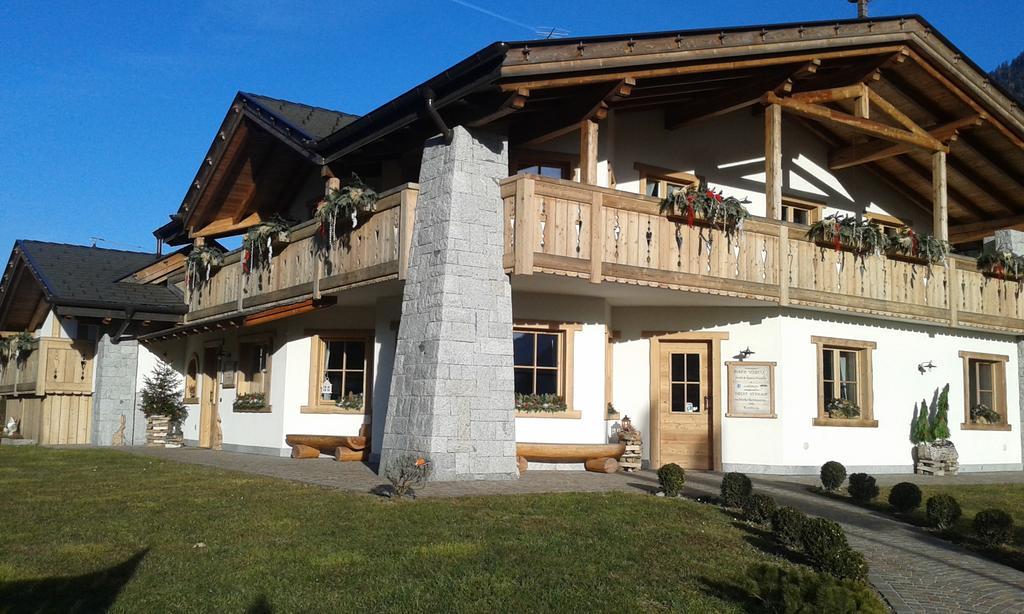 Maso Grisun Farm stay Borzago